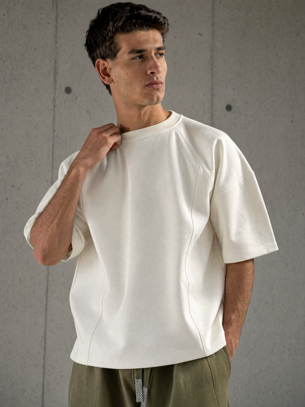 SIGNAL Oversized Tee — Off-White
